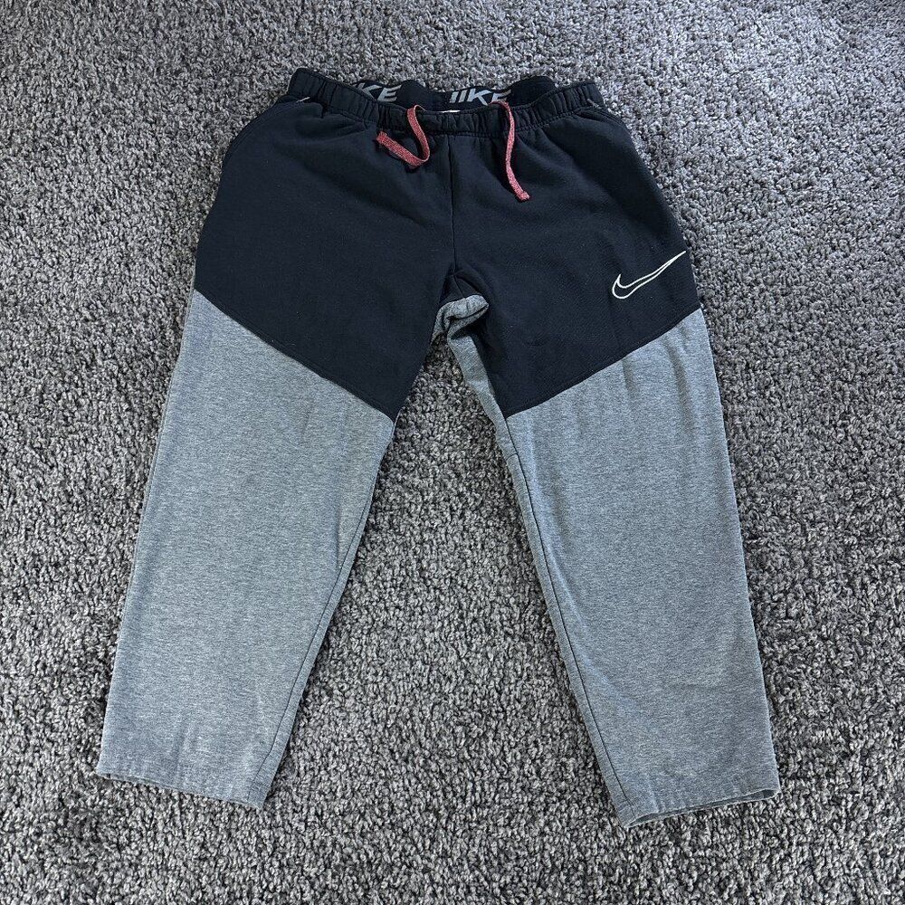 Nike Therma Fit Training Joggers Mens XL Black Gray Sweatpants Tapered Swoosh